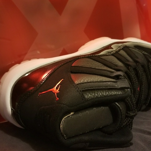 🔥RETRO JORDAN 11!!!!!!! 72-10 😍 #DEADSTOCK 🔥 - Picture 4 of 8